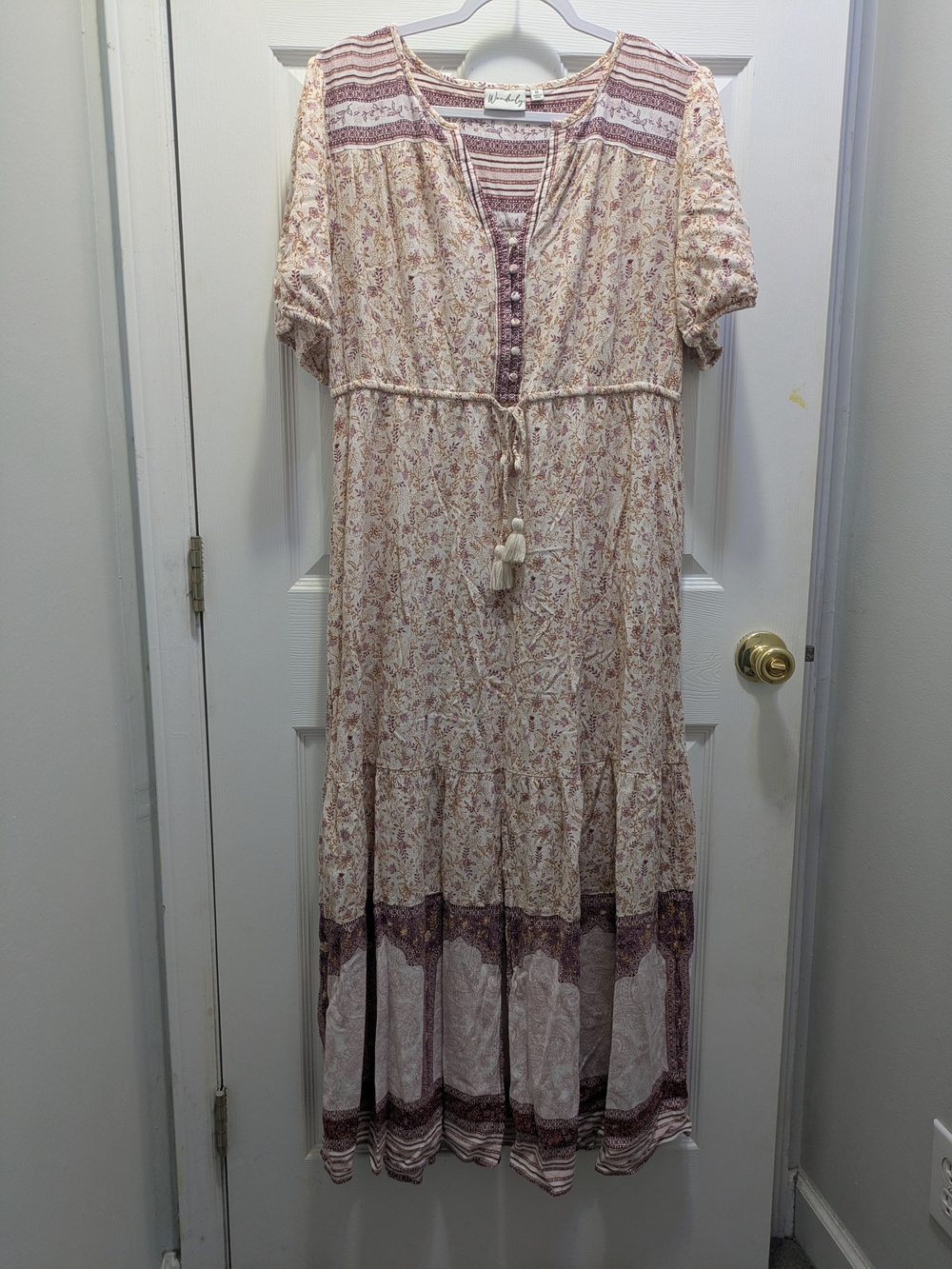 Wonderly Cream Maxi Dress with Mauve Floral Print